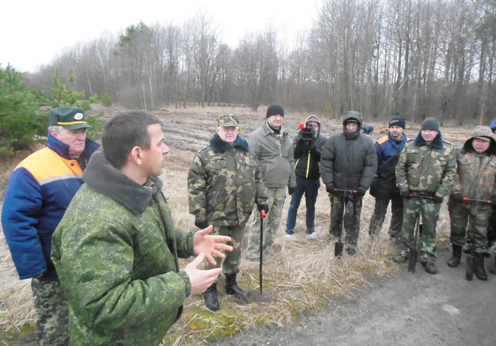 В Гомельском лесхозе 18 марта проводилась посадка лесообразующих пород деревьев. фото