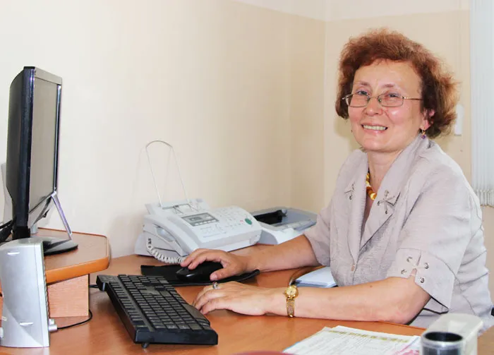 Наталья Крупнова более 25 лет работает в Росском лесничестве Волковысского лесхоза. фото
