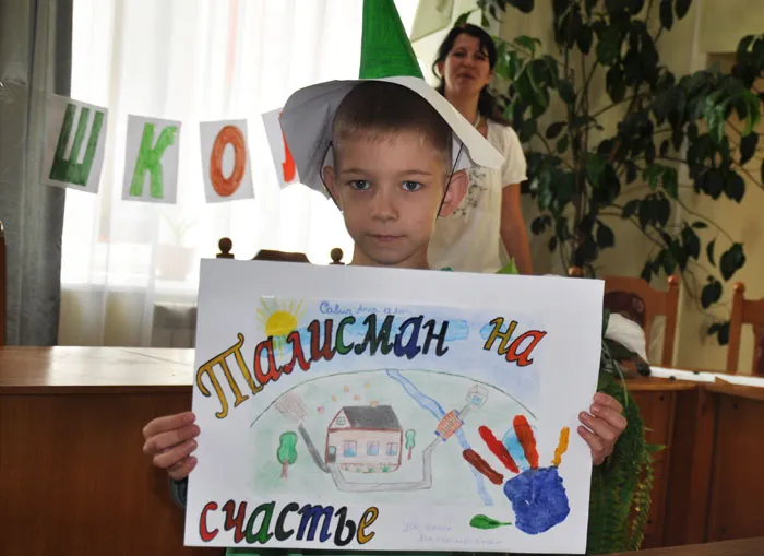 В Житковичах благотворительный аукцион помог детям подготовиться к школе. фото