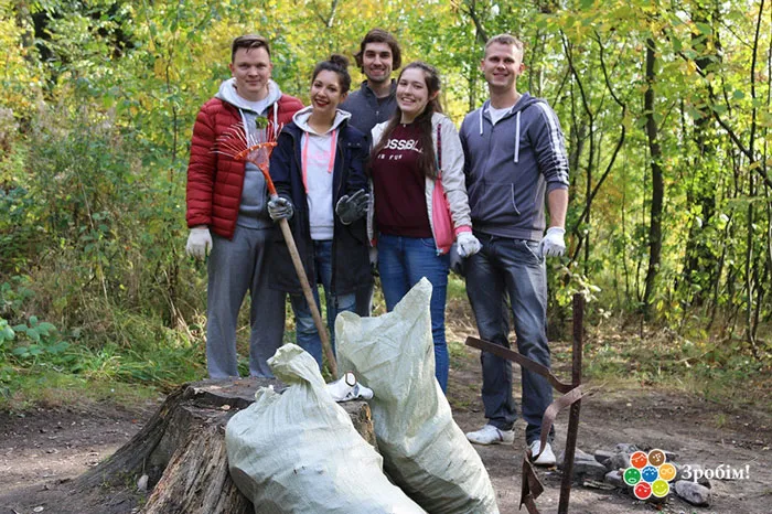 В Беларуси состоялась масштабная волонтерская акция «Зробім!». фото