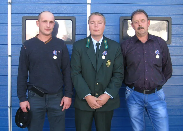 МЧС наградило 41 работника лесного хозяйства юбилейной медалью «160 лет пожарной службе Беларуси». фото