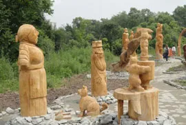Деревянные скульптуры украсят парк в поселке Вороново. фото