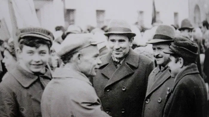 С сыном Дмитрием, В. И. Парфеновым, Д. Г. Голодом и И. А. Кауровым. Минск, 1970-е годы. фото