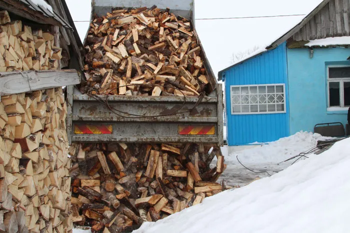 В Воложинском лесхозе созданы условия для отпуска потребителям всех видов дровяной древесины. фото