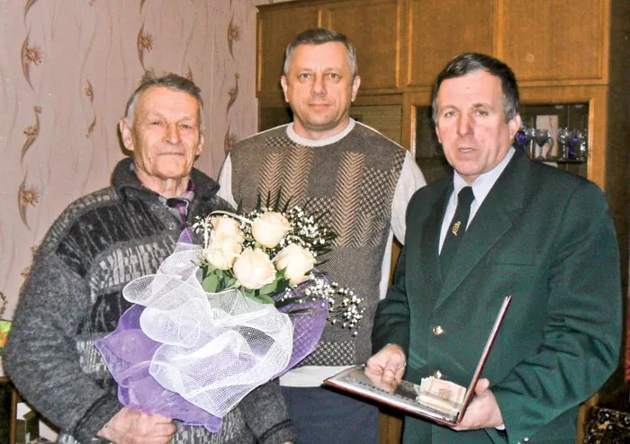 Николаю Титовичу Злобичу в январе исполнилось 90 лет. фото