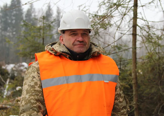 Николай БУРЫЙ, инженер по охране труда Березинского лесхоза. фото